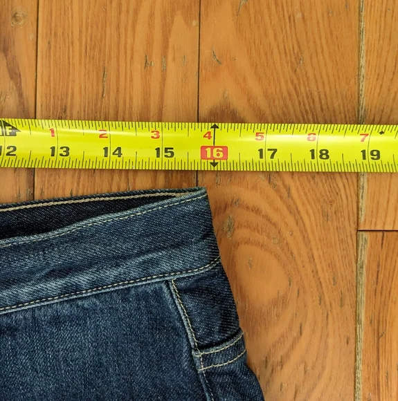 FRAME Distressed Dark Wash Jeans Size 31 - Picture 4 of 10